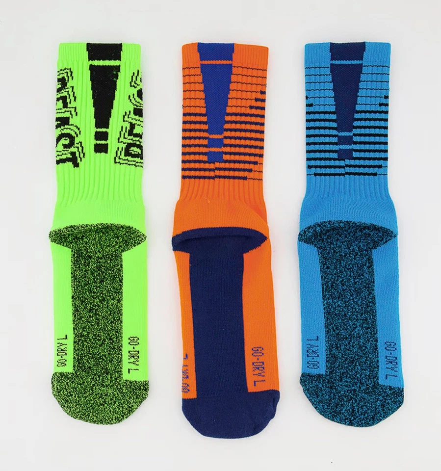 Old Navy Niños Talla Grande ~ Paquete de 3 Calcetines Go-Dry Crew ~ Zapatos Talla 3-5 ~ Brillantes Foto 4 de 4