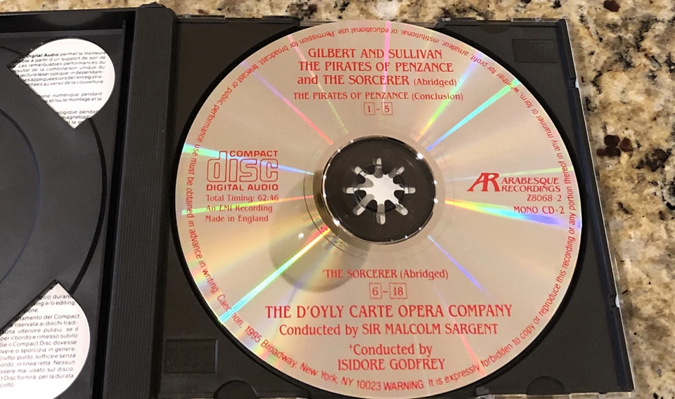 Gilbert & Sullivan: Pirates Of Penzance, the Sorcerer / D'Oyly Carte Opera 2CD. — 第 3/4 张图片