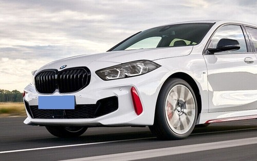 MIT GLOSSY BLACK FRONT KIDNEY GRILLE BMW F40 1 SERIES 2019-2023 - Picture 6 of 6