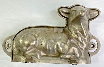 Vintage Griswold Cast Iron Lamb Cake Mold # 866