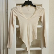 American Eagle Cream Waffle Knit Lace Trim Long Sleeve Bodysuit XS