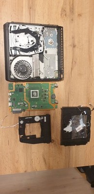 Sony PS4 (slim) Ersatzteilkonvolut Mainboard Laufwerk BluRay