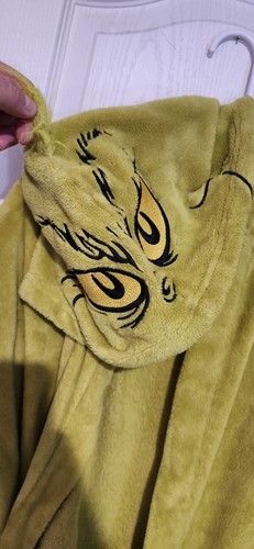 The Grinch Night Robe Large Soft Cozy Embroidered Detail Long Sleeve Waist Lace - Picture 2 of 7
