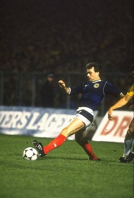 Davie Cooper of Scotland World Cup qualifying match against Austra- Old Photo