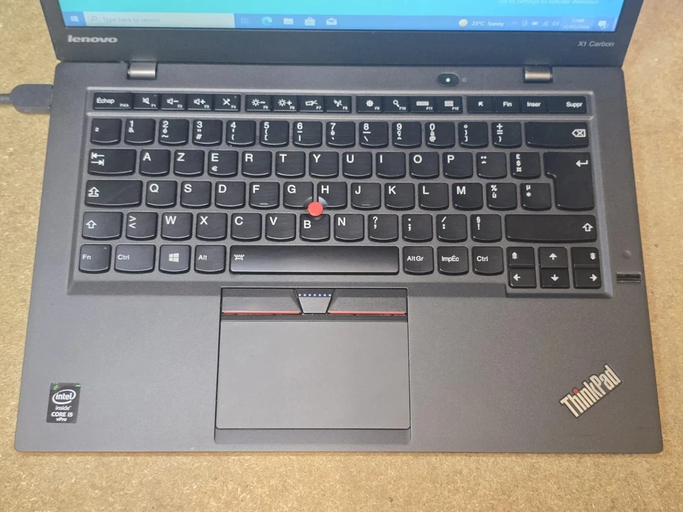 Lenovo ThinkPad X1 Carbon · i5-5300U · 8GB · 180GB, photo 3 of 5