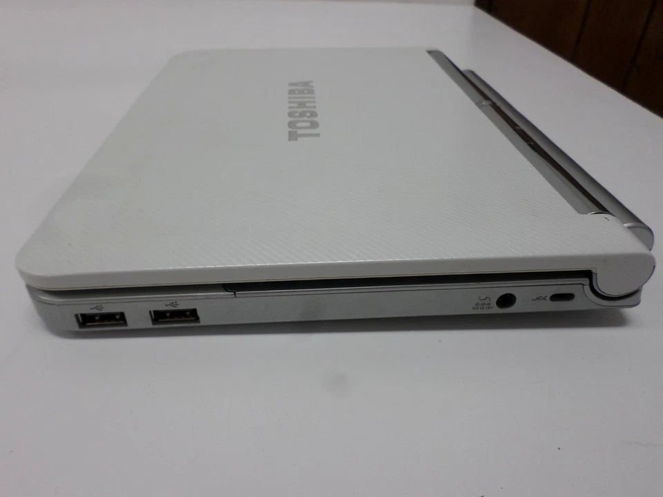 PARA REPUESTOS TOSHIBA NB205 Foto 3 de 4