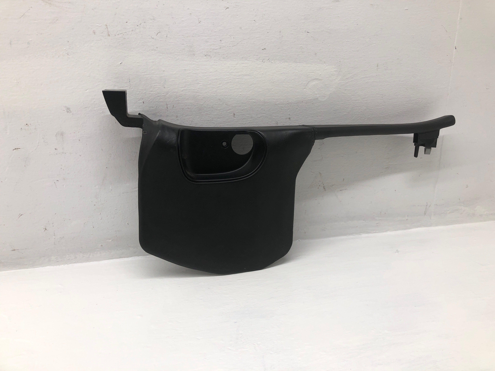 2006-2012 BENTLEY CONTINENTAL OEM FRONT LEFT KICK PANEL TRIM COVER 3W5863605A