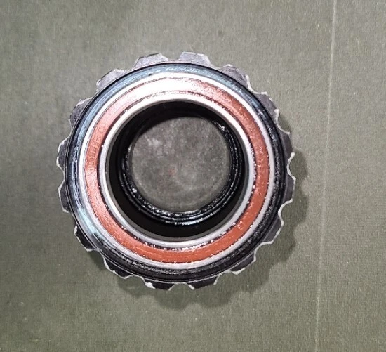 Wheels Manufacturing PF30 THD Bottom Bracket Angular Contact Ceramic Hybrid - Image 3 of 4