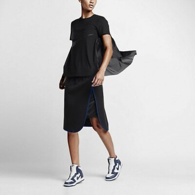 NIKE NIKELAB x SACAI TECH FLEECE ROCK GR. S (802250 011) NAVY