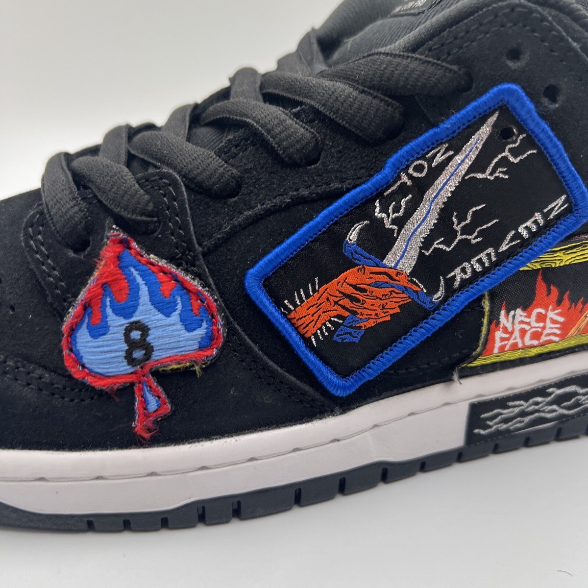 💀🔥Nike SB Dunk Low Pro QS Neckface Sneaker Size 10 Mens With Box