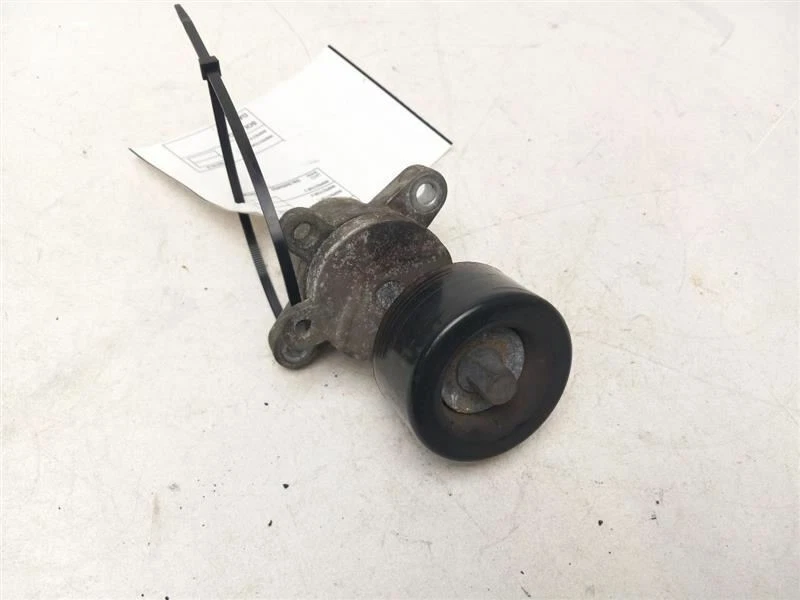 Tensor de cinturón Nissan Murano 2010 Foto 2 de 4