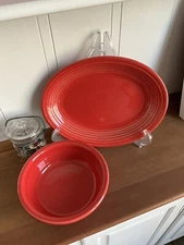 Fiestaware Retired Scarlet Companion Medium Vegetable Bowl & Oval Platter New