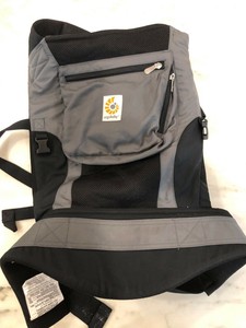 ergobaby performance baby carrier