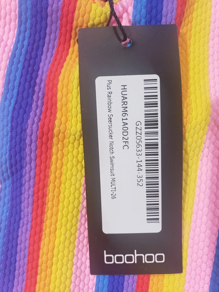 Traje de baño para mujer boohoo Plus arco iris Seersucker muesca multicolor talla US 22 Foto 4 de 4