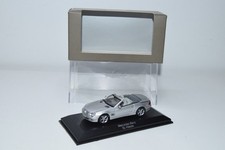B2 1:43 NOREV MERCEDES-BENZ SL-CLASS SL-CLASS MET. GREY DEALER VNMIB RARE