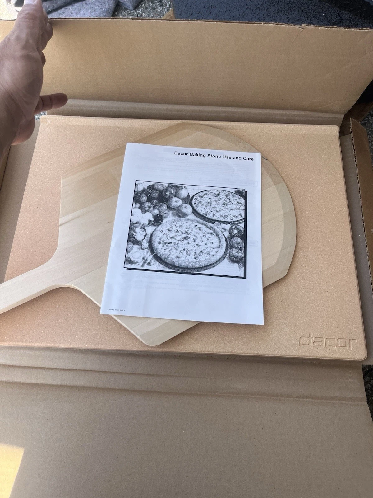 Dacor Gourmet Pizza and Bread Baking Stone brand new
Opens in a new window or tab