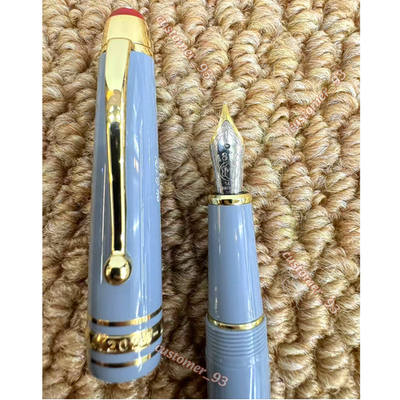 Montblanc Meisterstück 163 Fountain Pen Light Blue/Gold Trim w