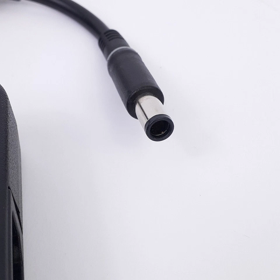 Genuine Dell 240W Charger Precision M6600 M6700 M6800 7710 7720 7730 7740 7750 - Image 3 of 4