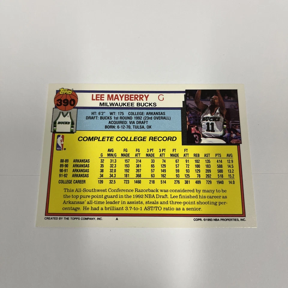 1992 Topps Milwaukee Bucks #390 Lee Mayberry - Image 2 of 3