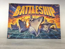 New Battleship Classic Naval Combat Game Factory Sealed 2002 Milton Bradley