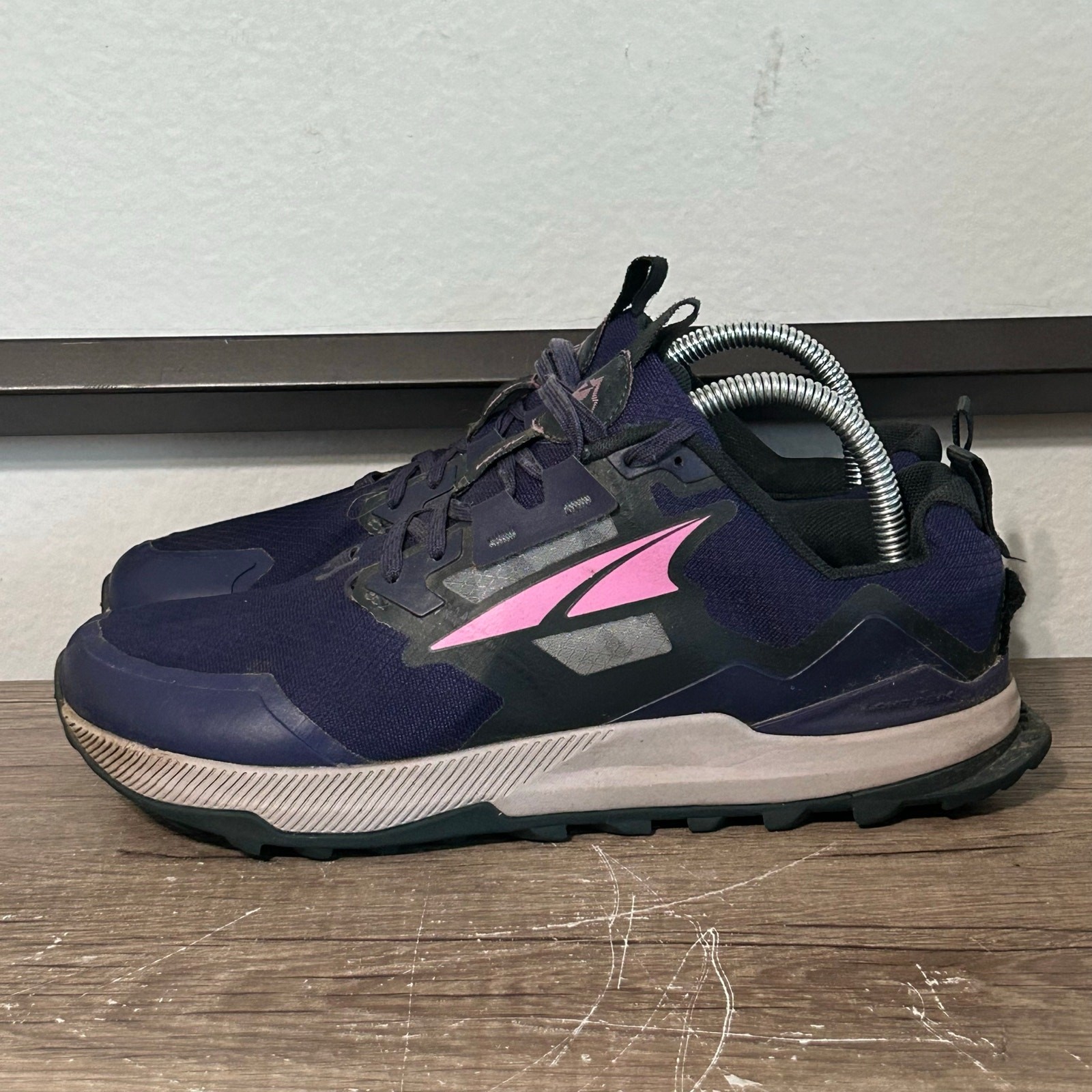 Altra Lone Peak 7 Womens Trail Running Shoes Size 9 Purple Sneakers