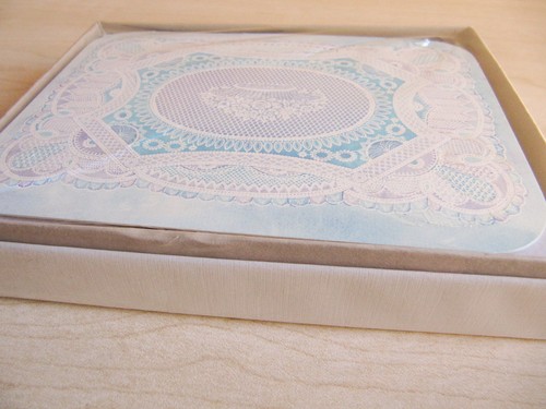 NEW Vintage Hallmark Crown Basket Flowers Pattern 8 Note Cards & Envelopes - Picture 2 of 3