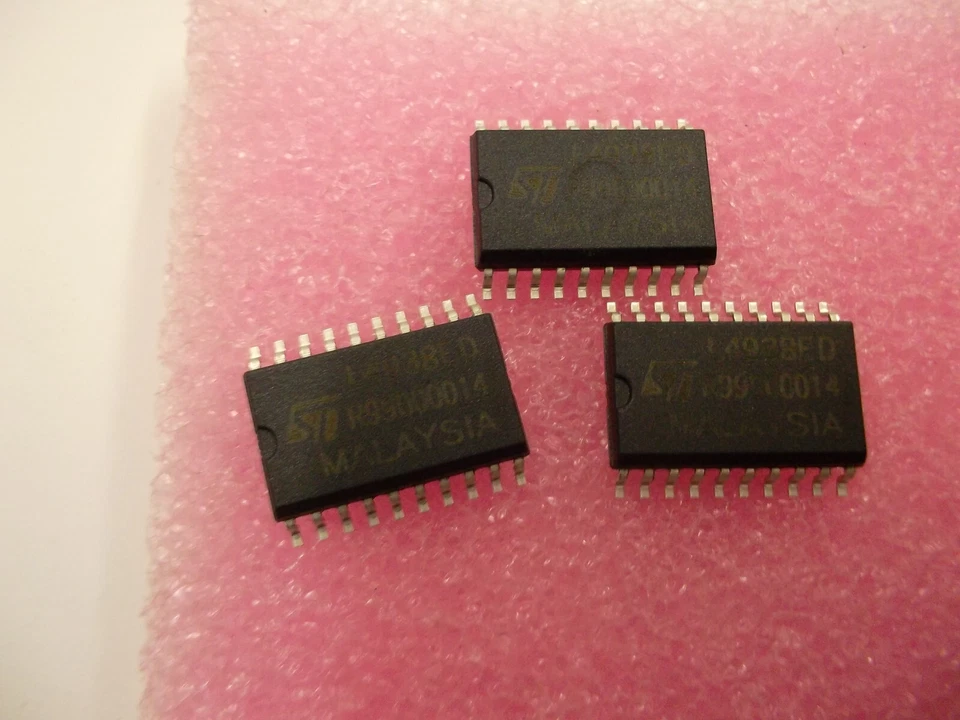 2 pieces L4938ED | DUAL ADVANCED VOLTAGE REGULATOR | SMD SO-20 | STM - Image 3 of 4