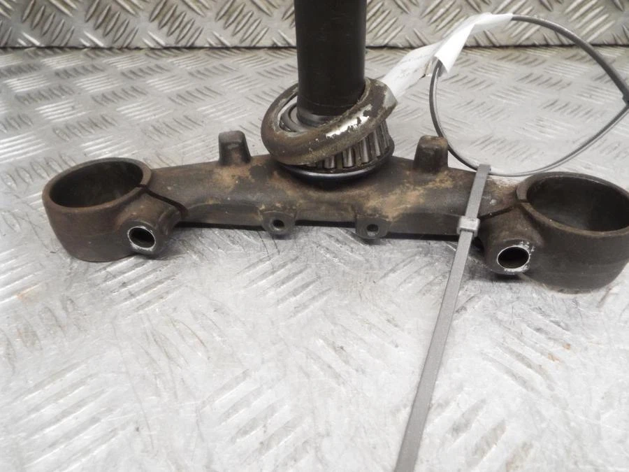 Honda CX500 T Turbo 1982 82 Bottom Lower Fork Yoke & Steering Stem  - Image 3 of 4