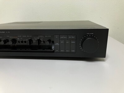Yamaha C-70 Stereo control Amplifier Preamp High End Vintage