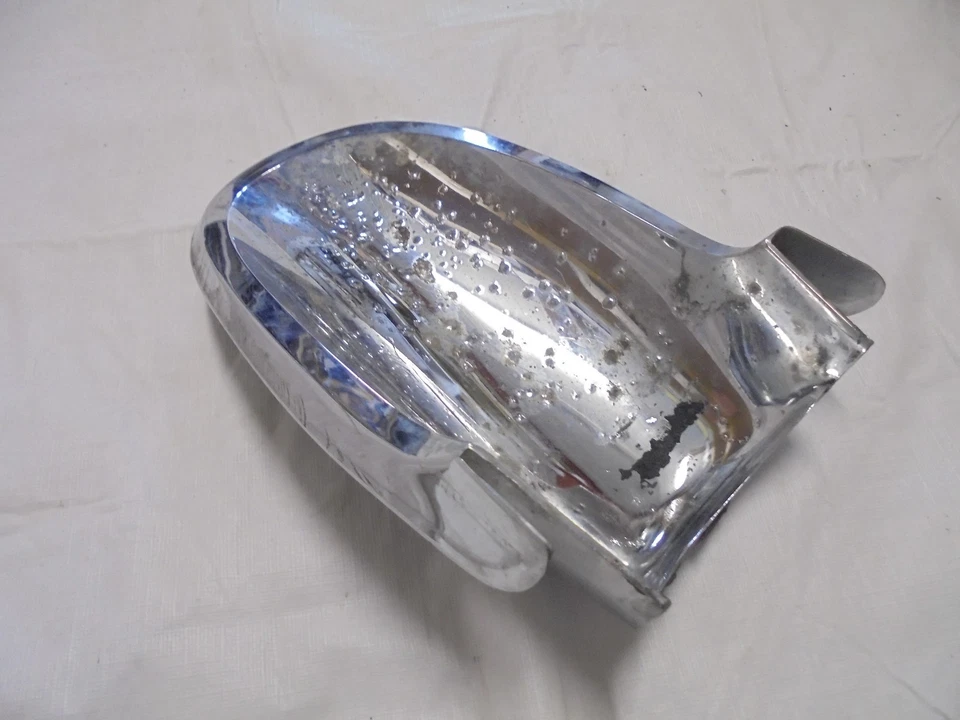 Mercury Meteor 1962 luz trasera inferior bisel de ajuste - conductor Foto 2 de 4