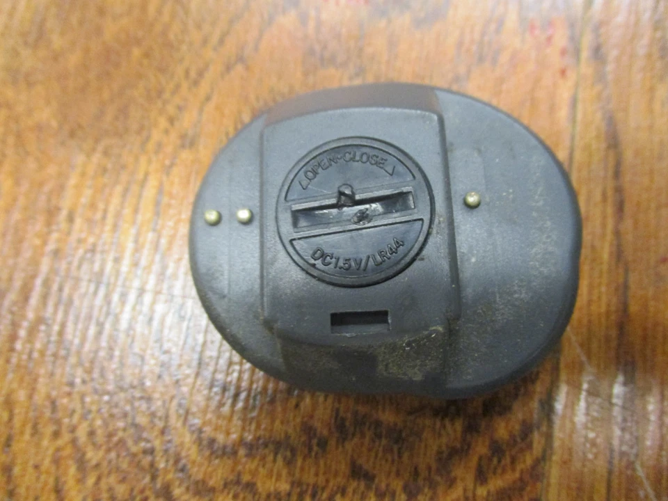 VINTAGE VETTA V80C CYCLING COMPUTER WITH CADENCE - Image 4 of 4