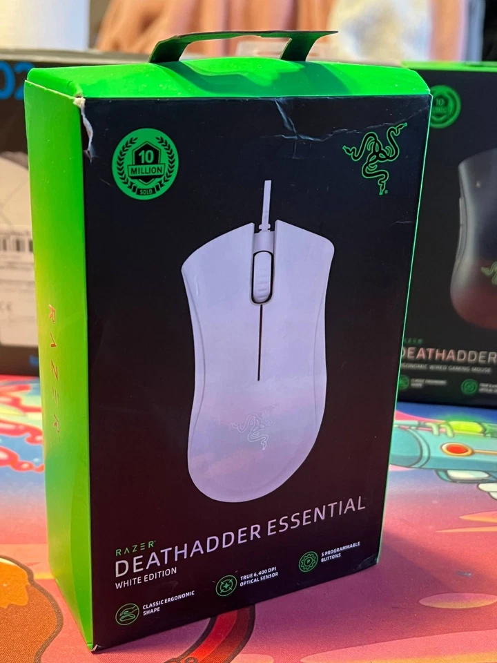Razer DeathAdder Essential 2021 - Souris Gaming Filaire Optique 6400 DPI - White - Photo 2/2