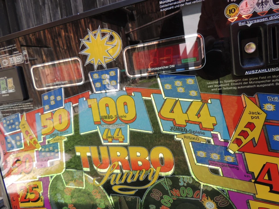 Geldspielautomat - Turbo Sunny, Spielautomat,  Geldspieler aus den 90er - Defekt - Bild 3 von 4