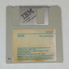IBM Floppy Disk DOS 80x0939 Start Up / Operations Version 3.30 1987