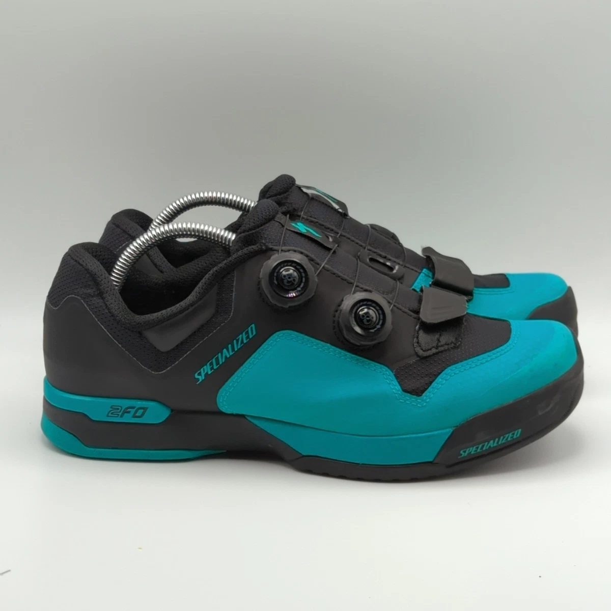 Specialized Lace Up Black Cycling Shoes for Men for sale | eBay display picture 1
