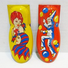 TIN LITHO CLICKER NOISEMAKER PAIR by KIRCHHOFF VINTAGE CLOWN MARDI GRAS PARTY