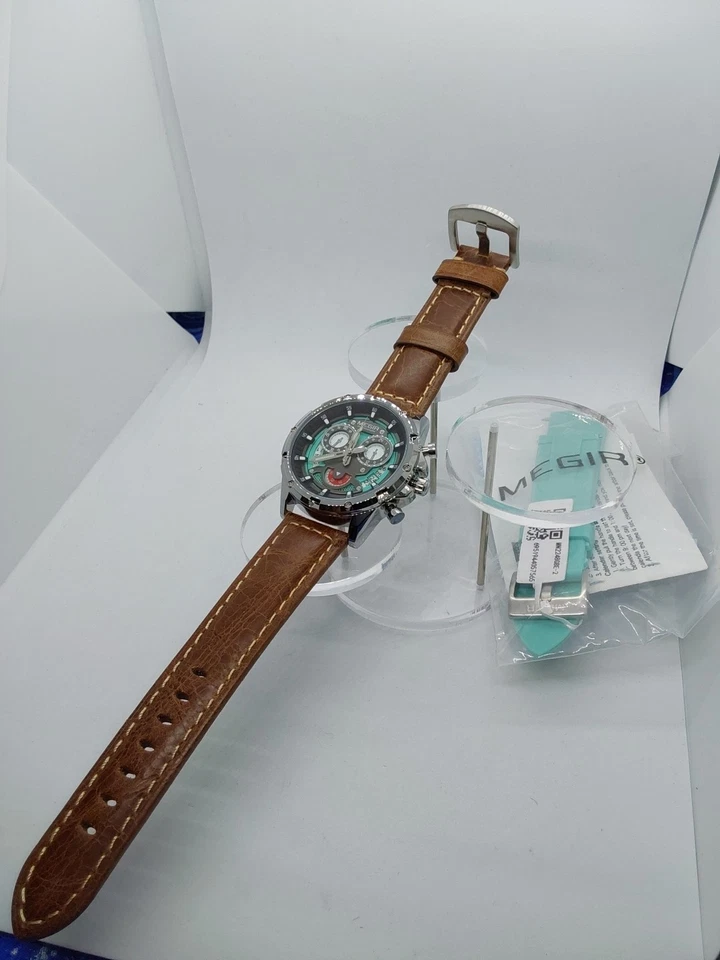 Cronógrafo único esfera azul Lt 44 mm cuarzo con correas deportivas de cuero y silicona Foto 4 de 4