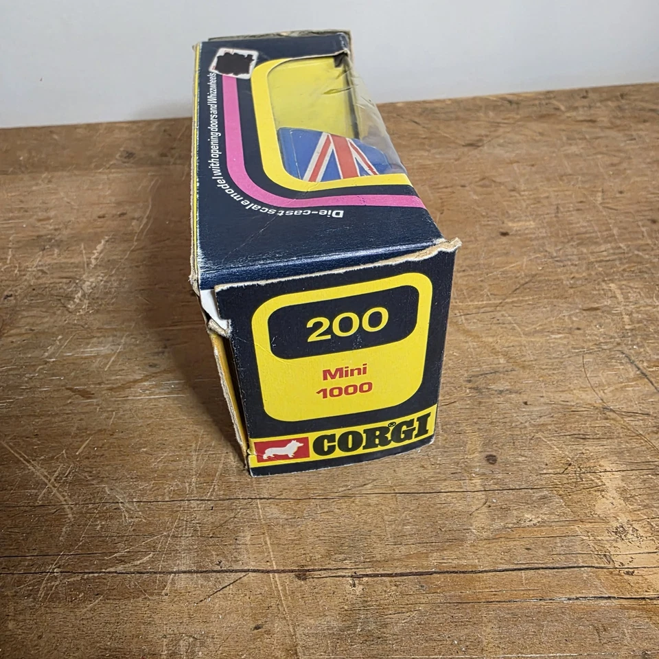 Corgi Toys Whizzwheels No. 200 Mini 1000 - Blue 1975 Open Box - Image 4 of 4