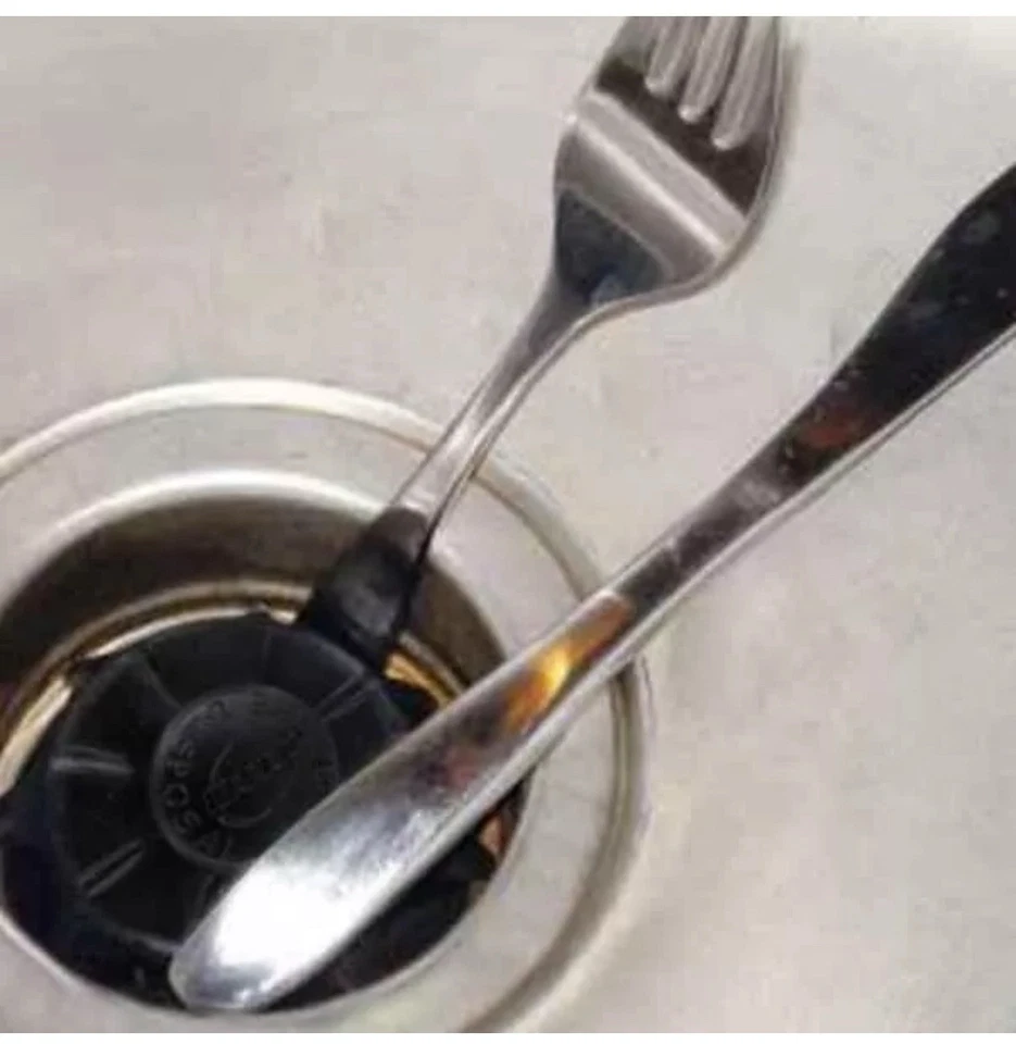 Danco Disposal Genie Black Plastic Garbage Disposal Strainer 10051 Universal - Image 3 of 4