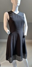 Tahari Arthur S. Levine Women’s Black Dress Size 4 Fit & Flare Knee Length