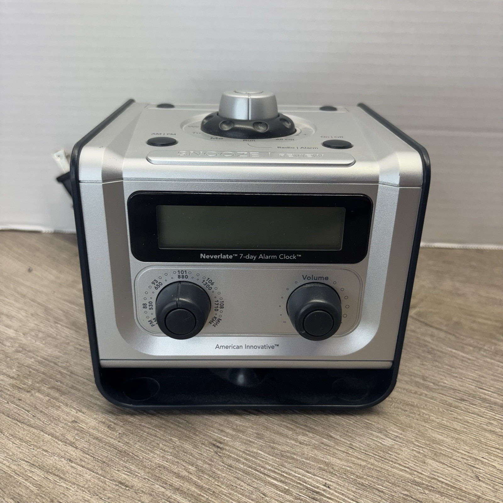 American Innovative Neverlate 7 Day Alarm Clock Electric - Works