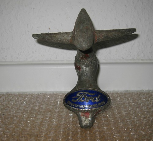 Originale Kühlerfigur vom Ford Eifel /M388 - Afbeelding 1 van 4