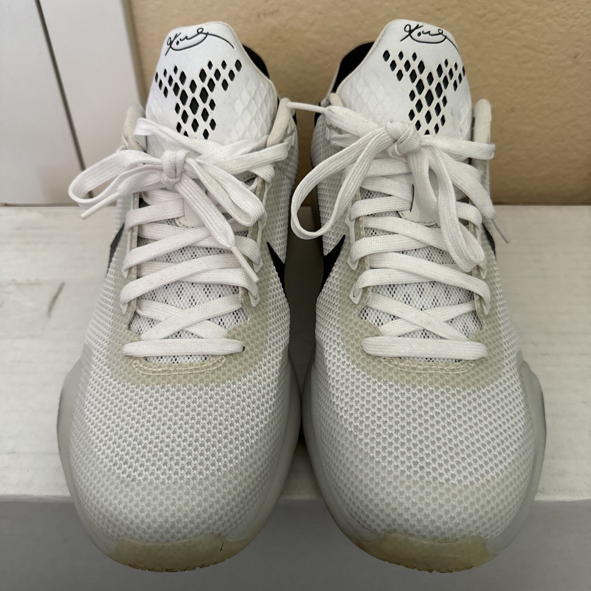 美品！KOBE 11 NIKE 白　26cm NIKE(ナイキ) / KOBE XI/コービー11/ローカットスニーカー/26cm