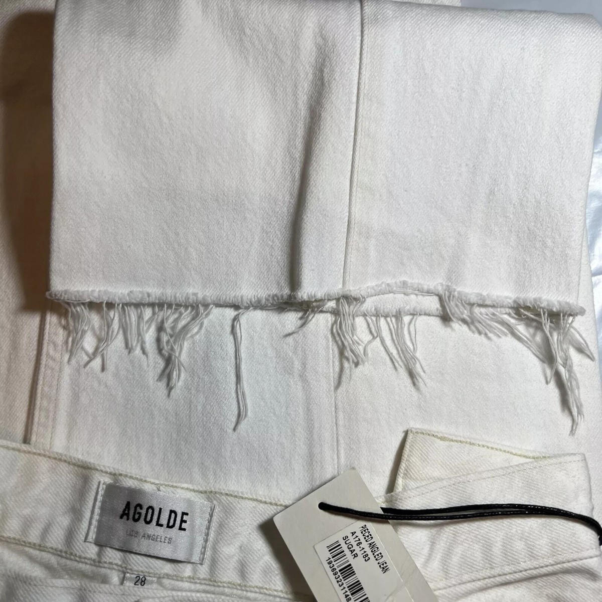 NWT AGOLDE PIECED ANGLE STRAIGHT LEG JEANS - SUGAR Size 28 NWT AGOLDE PIECED ANGLE STRAIGHT LEG JEANS - SUGAR Size 28