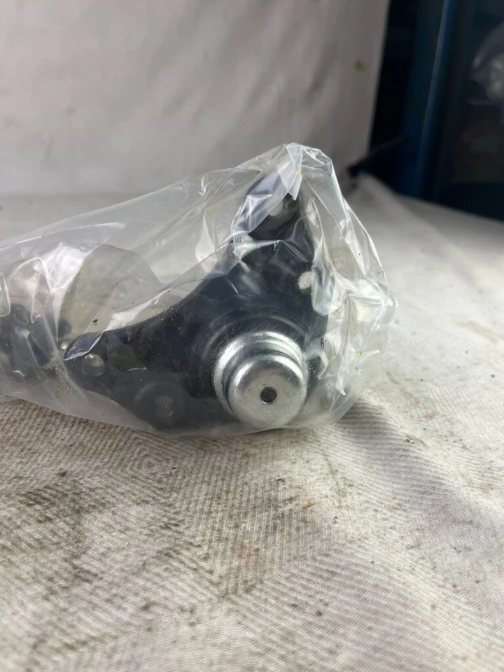 Junta de rótula de suspensión Drive Works K9343 se adapta; camioneta Toyota 1984-1995 Foto 4 de 4