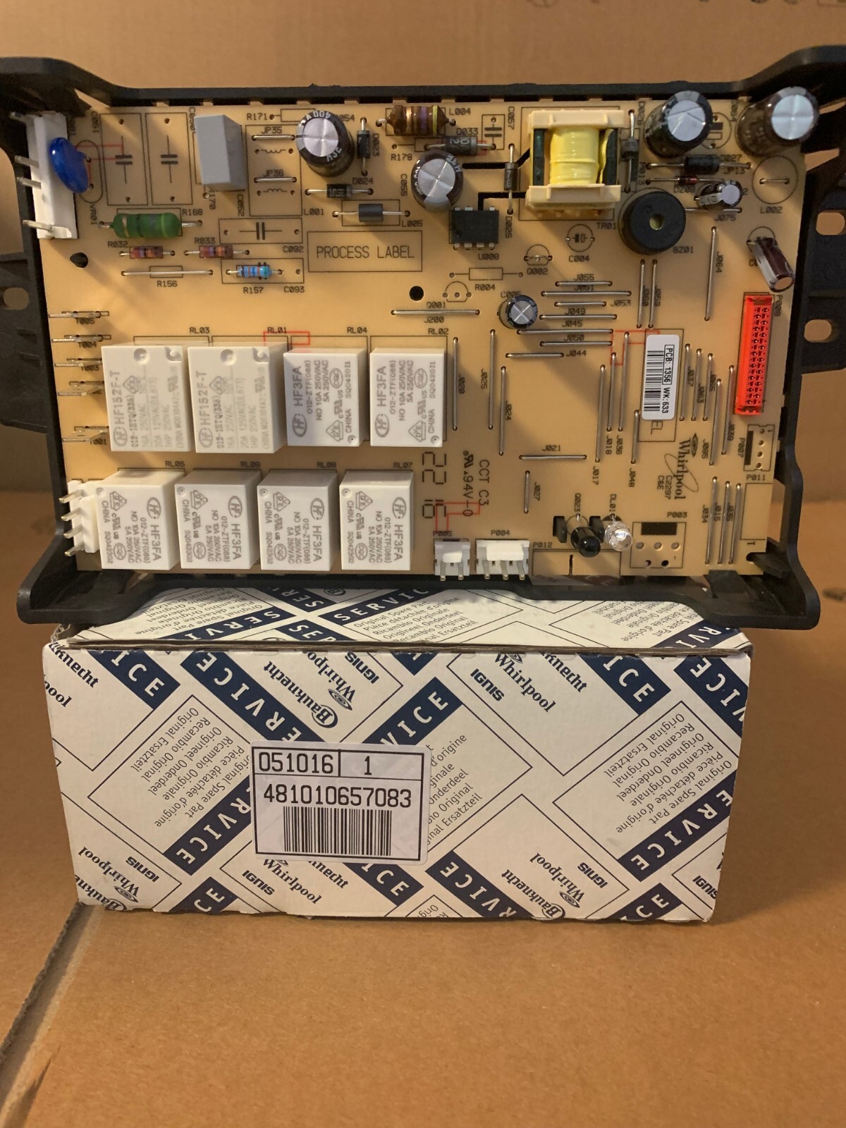 Platine de puissance 481010657083 Whirlpool pour réparer un four qui ne s'allume plus