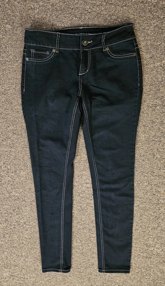 MAURICES Womens Small Short Jeans Dark Wash 5 Pocket Wide Waistband Stretch MW - Image 3 of 4