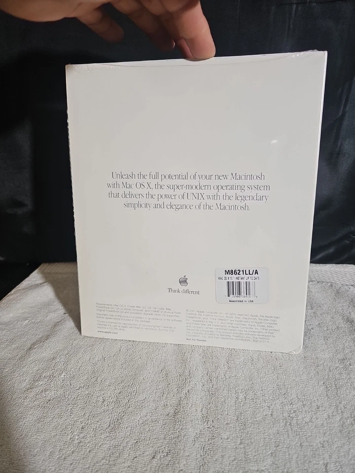 Apple Mac OS X M8621LL/A Sealed Package - Image 3 of 4