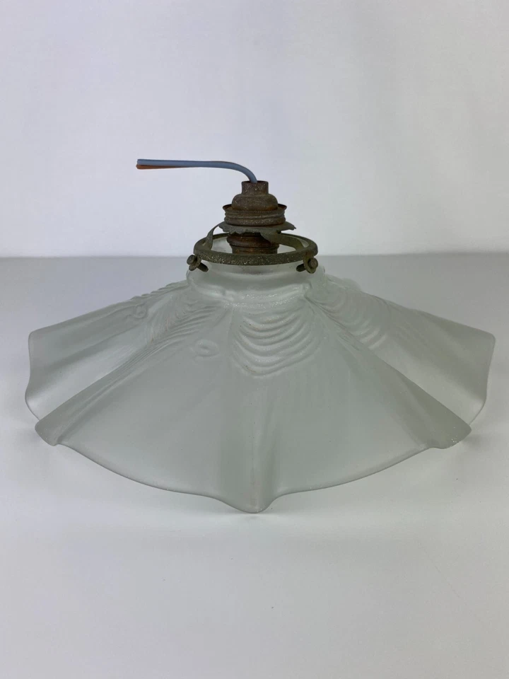 Tulipe vintage avec griffe de fixation, suspension scandinave en pâte de verre  - Photo 3/4