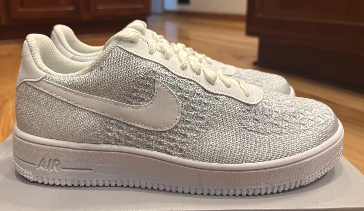 Nike Air Force 1 Flyknit 2 White Pure Platinum Mens AV3042-100 VNDS Sz 8.5 The Air Force 1 Flyknit 2 “Pure Platinum” (Style AV3042-100  main image 3